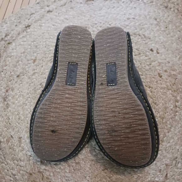 Clarks Artisan Womens Suede Comfort Flats lace up sz US 6 - Picture 6 of 6